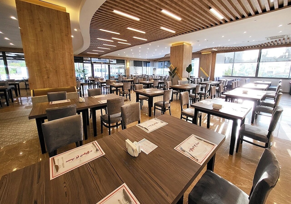 Maya World Park — Restaurant & bars in Belek