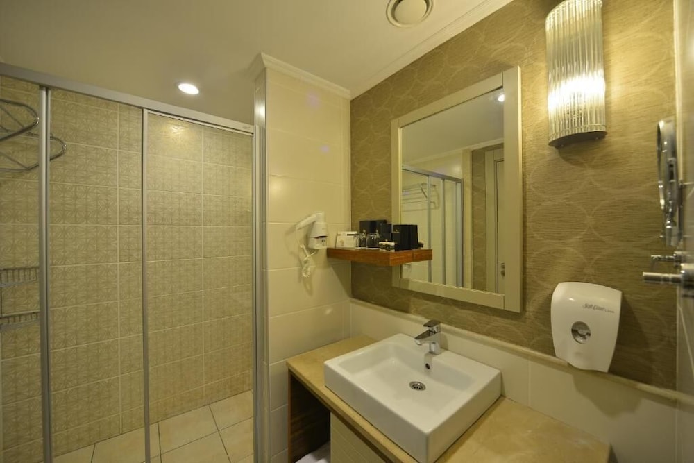 Side Crown Palace Ultra All Inclusive — Hotel rooms in Side
