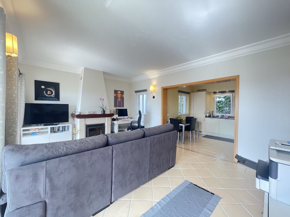 Sea and Sun 4 You - Palheiro Village — Hotel rooms in Funchal, Madeira