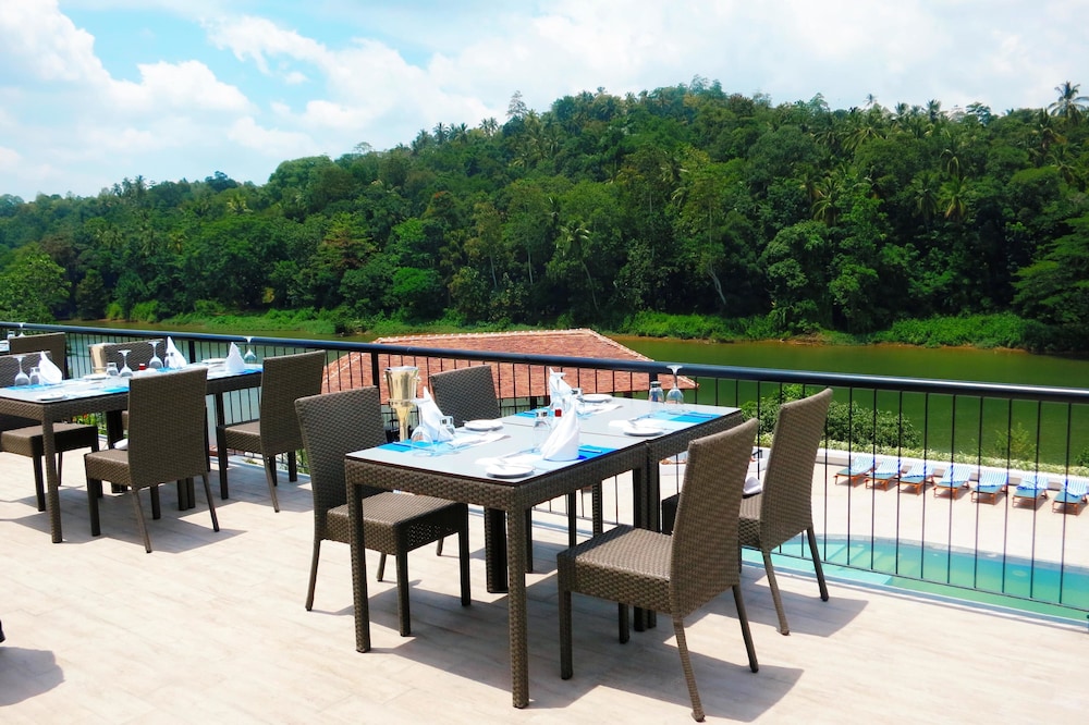 Cinnamon Citadel Kandy — Restaurant & bars in Kandy