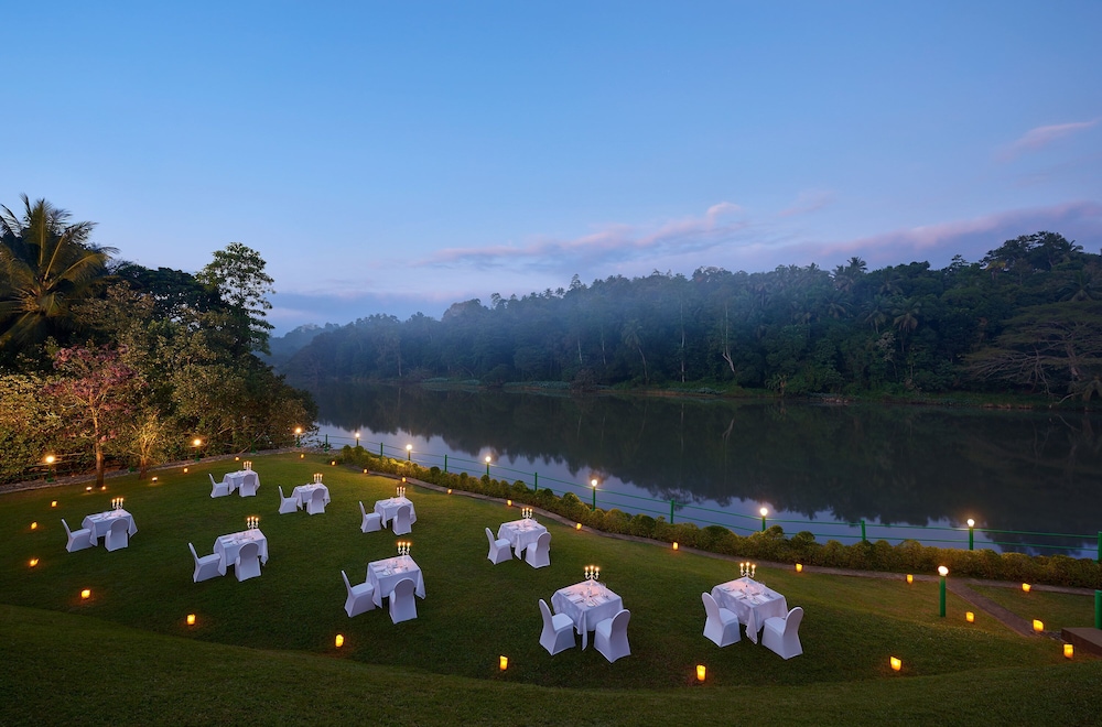 Cinnamon Citadel Kandy — Restaurant & bars in Kandy