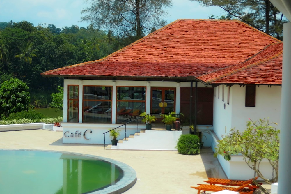 Cinnamon Citadel Kandy — Hotel building in Kandy