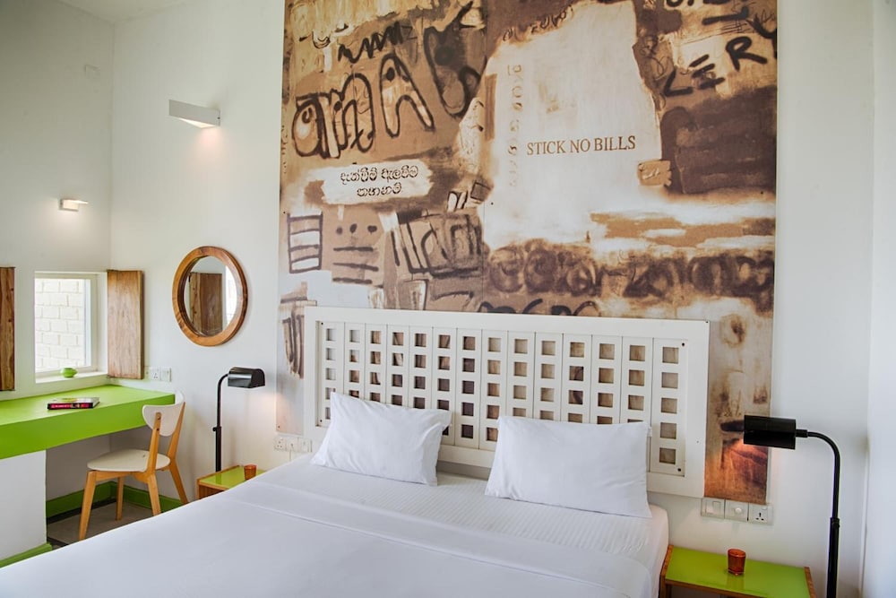 Hotel J Negombo — Hotel rooms in Negombo, Western Province