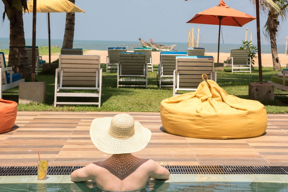 Hotel J Negombo — Swimming pool in Negombo, Western Province