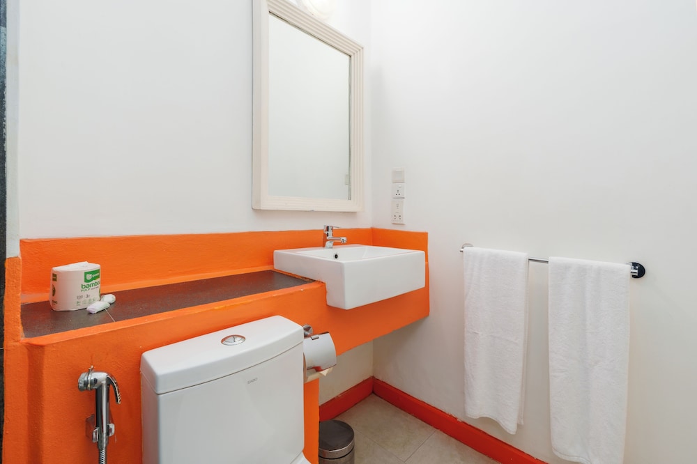 Hotel J Negombo — Hotel rooms in Negombo, Western Province