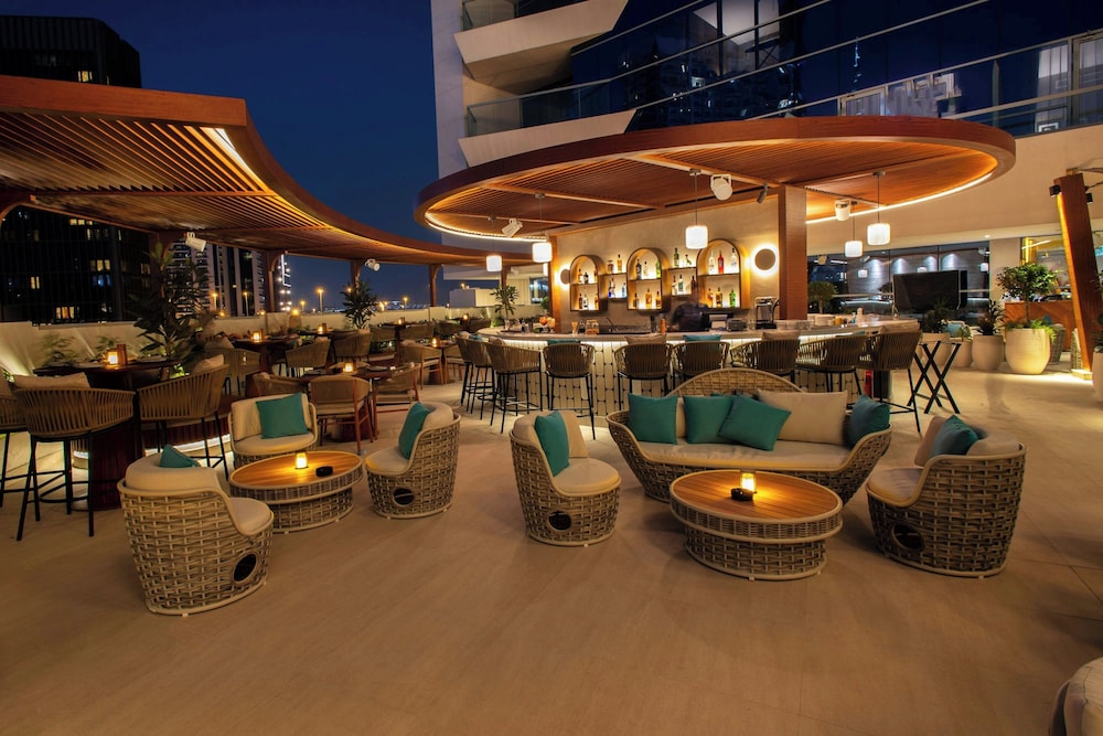 The First Collection Business Bay, Dubai, a Tribute Portfolio Hotel — Restaurant & bars in Dubai