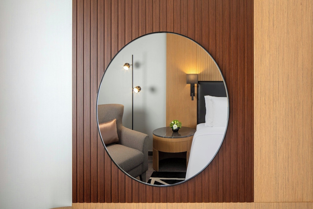 The First Collection Business Bay, Dubai, a Tribute Portfolio Hotel — Hotel rooms in Dubai