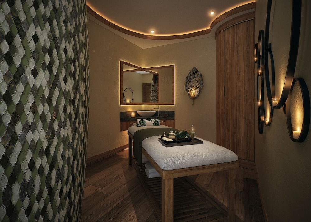 The First Collection Business Bay, Dubai, a Tribute Portfolio Hotel — Spa in Dubai