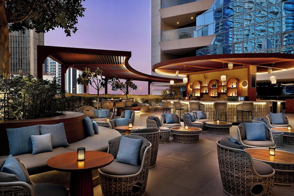 The First Collection Business Bay, Dubai, a Tribute Portfolio Hotel — Restaurant & bars in Dubai