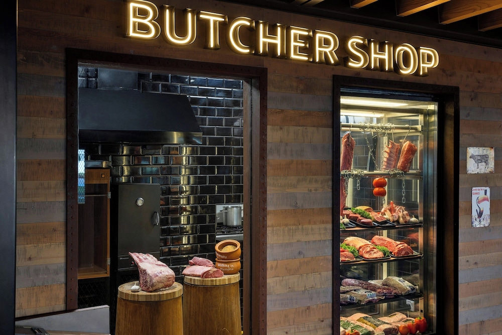 The First Collection Business Bay, Dubai, a Tribute Portfolio Hotel — Restaurant & bars in Dubai
