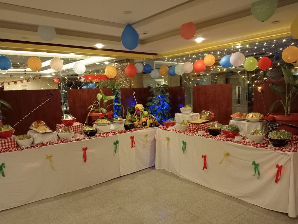Palm Inn Hotel Hurghda — Restaurant in Hurghada, Red Sea