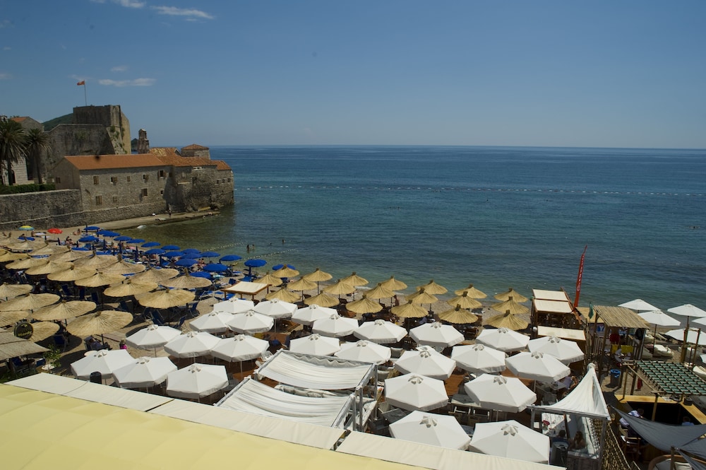Astoria Hotel Budva - Montenegro - zdjęcie 3