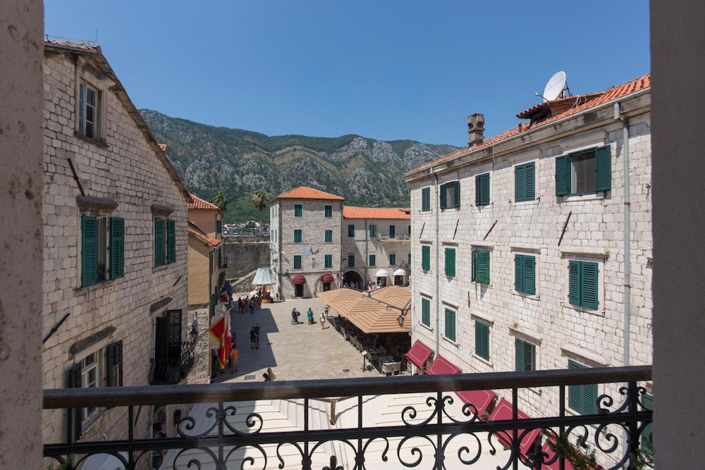 Hotel Vardar Kotor - zdjęcie 5