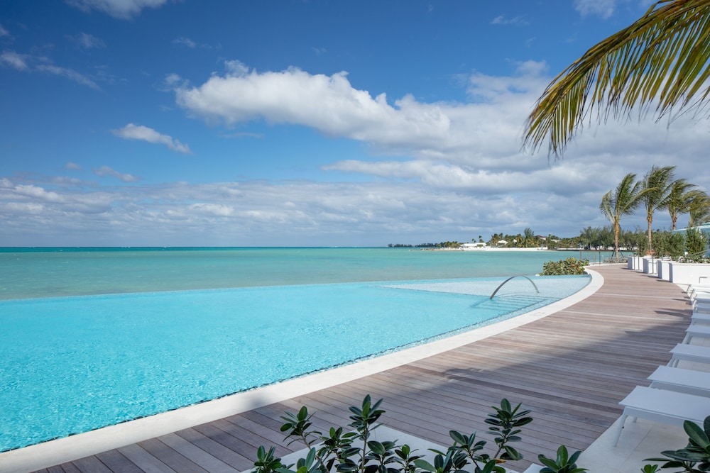 Goldwynn Resort & Residences — Swimming pool in Nassau, New Providence