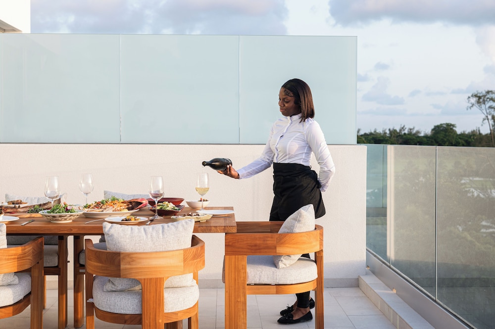 Goldwynn Resort & Residences — Restaurant & bars in Nassau, New Providence