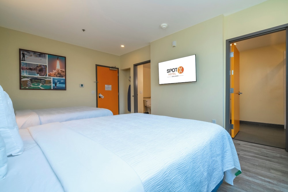 SPOT X Hotel Orlando/Intl Dr by The Red Collection — Hotel rooms in Orlando, Florida