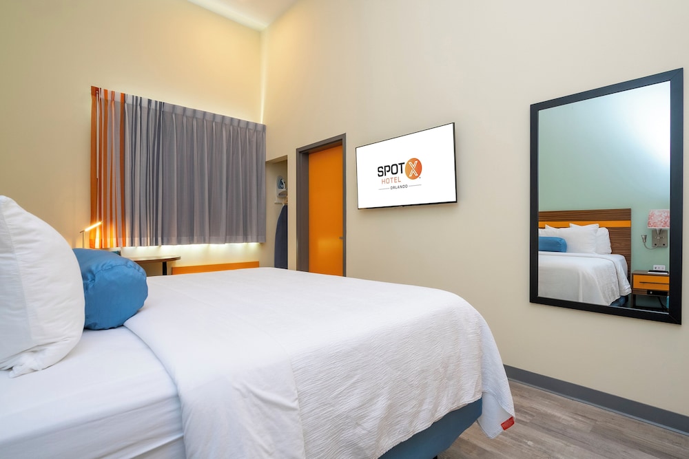 SPOT X Hotel Orlando/Intl Dr by The Red Collection — Hotel rooms in Orlando, Florida