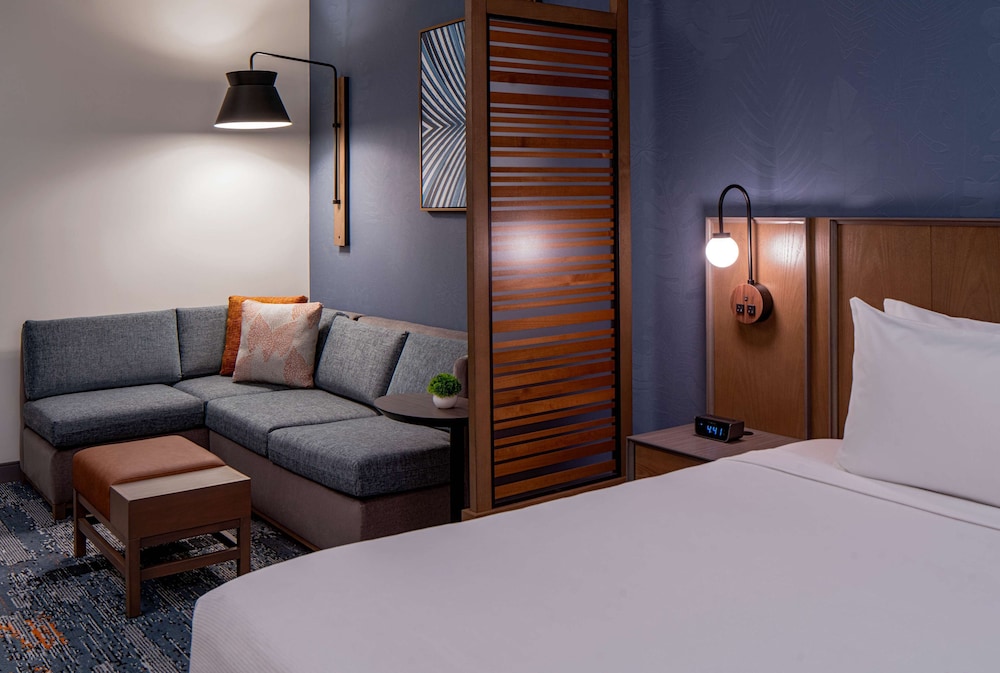 Hyatt Place Tampa Downtown — Hotel rooms in Tampa, Florida
