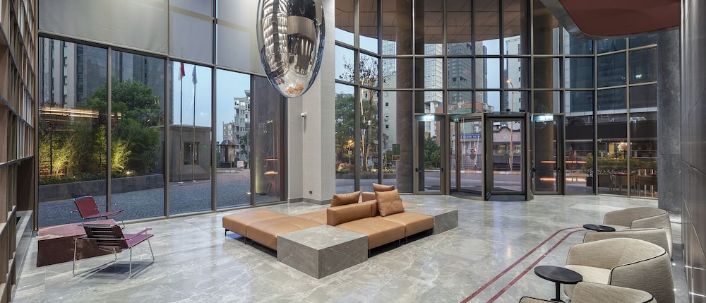 Melas Hotel Istanbul — Hotel building in Istanbul, Istanbul