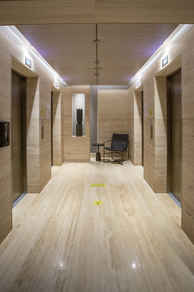 Melas Hotel Istanbul — Hotel building in Istanbul, Istanbul