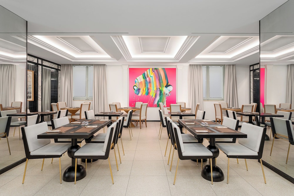 Room Mate Collection Filippo, Rome-Fontana di Trevi — Restaurant & bars in Rome, Lazio