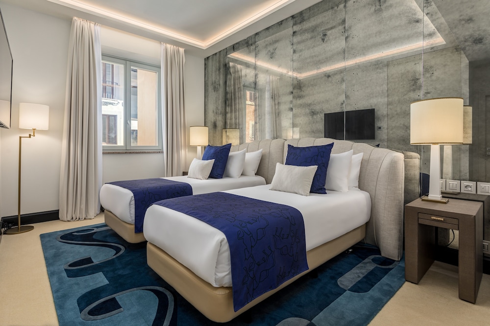 Room Mate Collection Filippo, Rome-Fontana di Trevi — Hotel rooms in Rome, Lazio