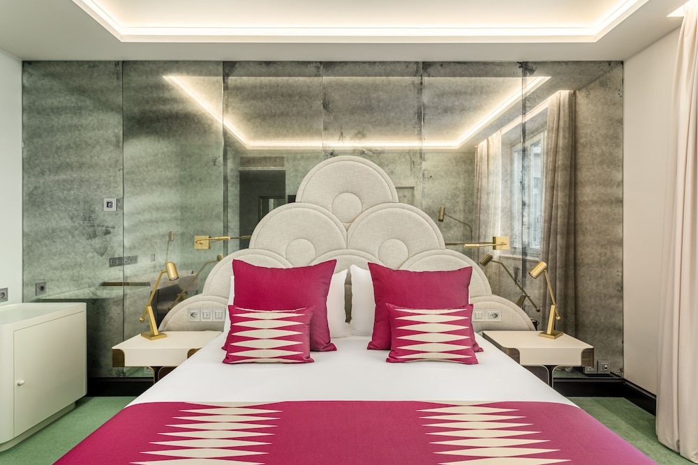 Room Mate Collection Filippo, Rome-Fontana di Trevi — Hotel rooms in Rome, Lazio