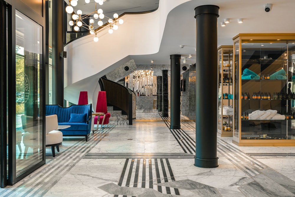 Hotel Ferreus Modern Art Deco — Hotel building in Krakow, Lesser Poland