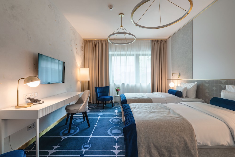 Hotel Ferreus Modern Art Deco — Hotel rooms in Krakow, Lesser Poland