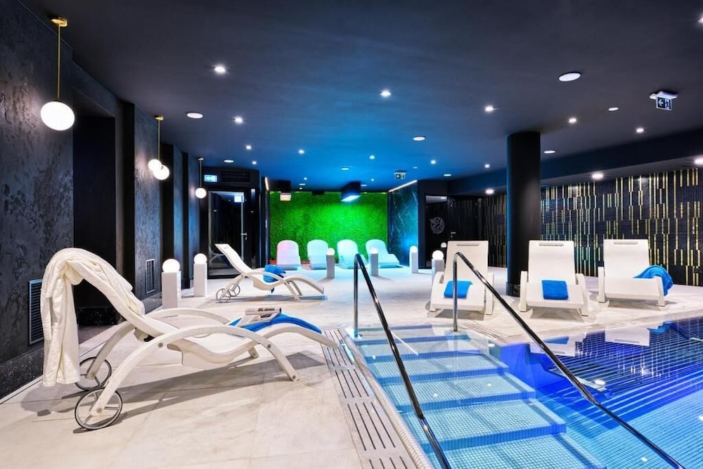 Hotel Ferreus Modern Art Deco — Spa in Krakow, Lesser Poland