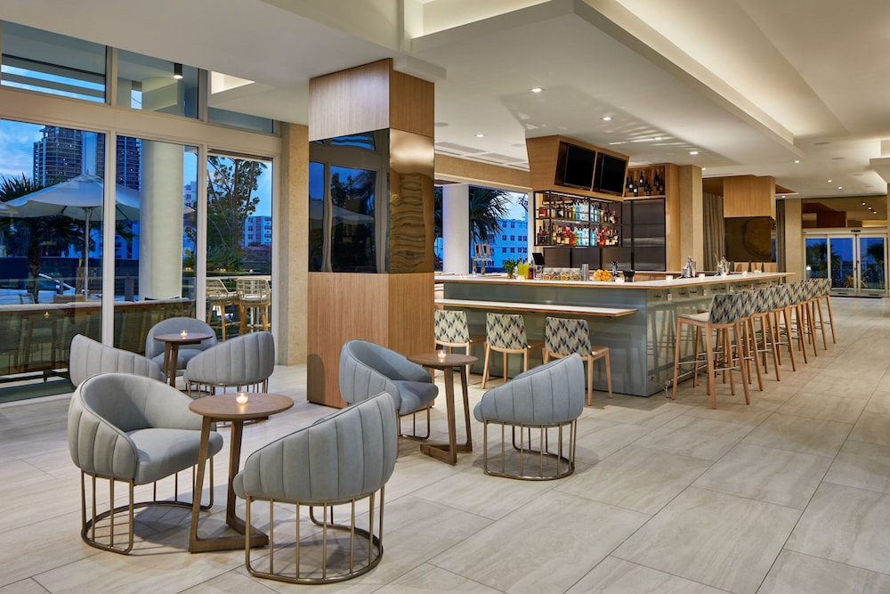 AC Hotel by Marriott Fort Lauderdale Beach — Restaurant & bars in Fort Lauderdale, Florida