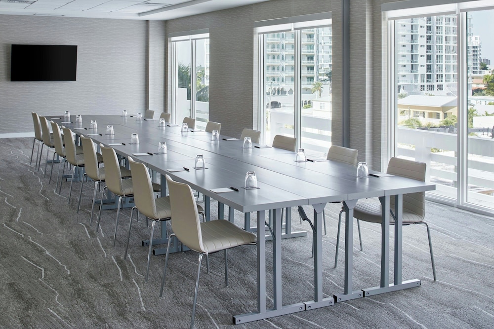 AC Hotel by Marriott Fort Lauderdale Beach — Hotel building in Fort Lauderdale, Florida