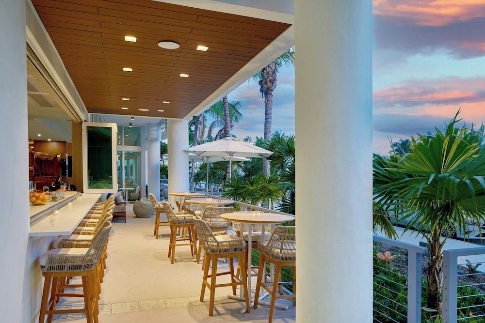 AC Hotel by Marriott Fort Lauderdale Beach — Restaurant & bars in Fort Lauderdale, Florida