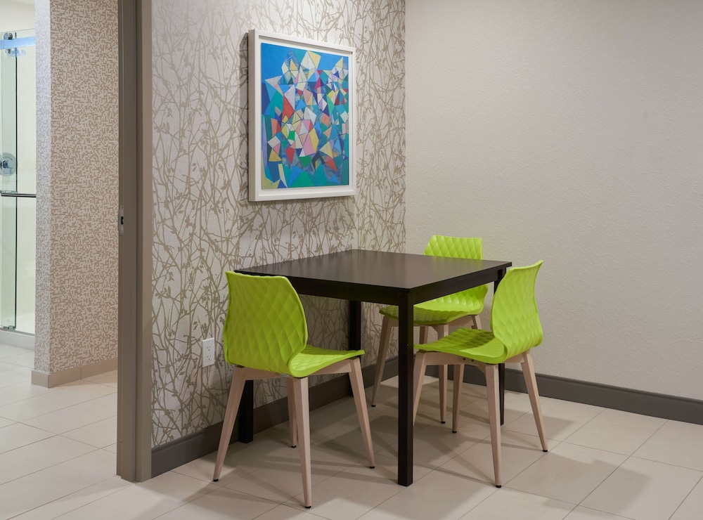 Home2 Suites by Hilton Ft. Lauderdale Downtown, FL — Hotel rooms in Fort Lauderdale, Florida
