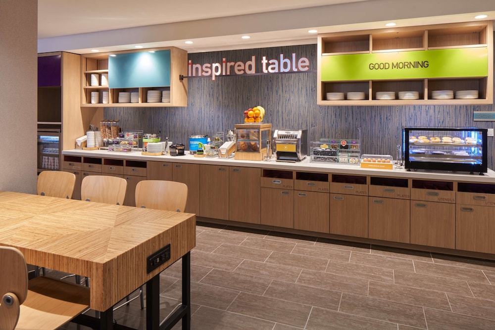 Home2 Suites by Hilton Ft. Lauderdale Downtown, FL — Restaurant & bars in Fort Lauderdale, Florida