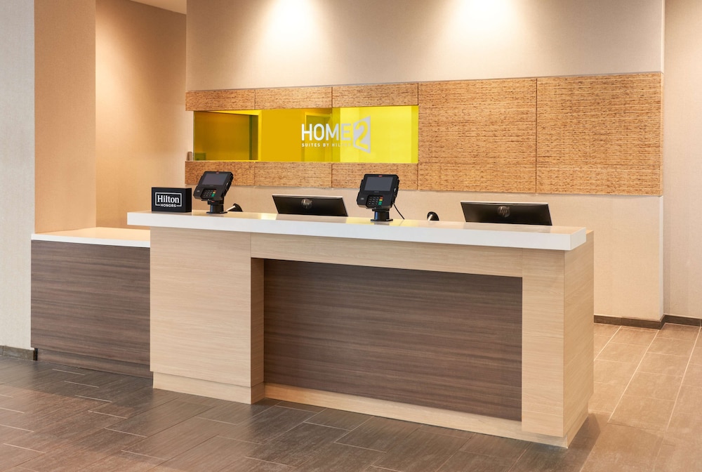 Home2 Suites by Hilton Ft. Lauderdale Downtown, FL — Hotel building in Fort Lauderdale, Florida