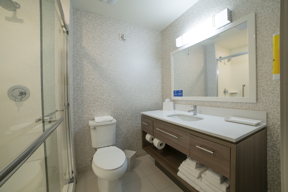 Home2 Suites by Hilton Ft. Lauderdale Downtown, FL — Hotel rooms in Fort Lauderdale, Florida