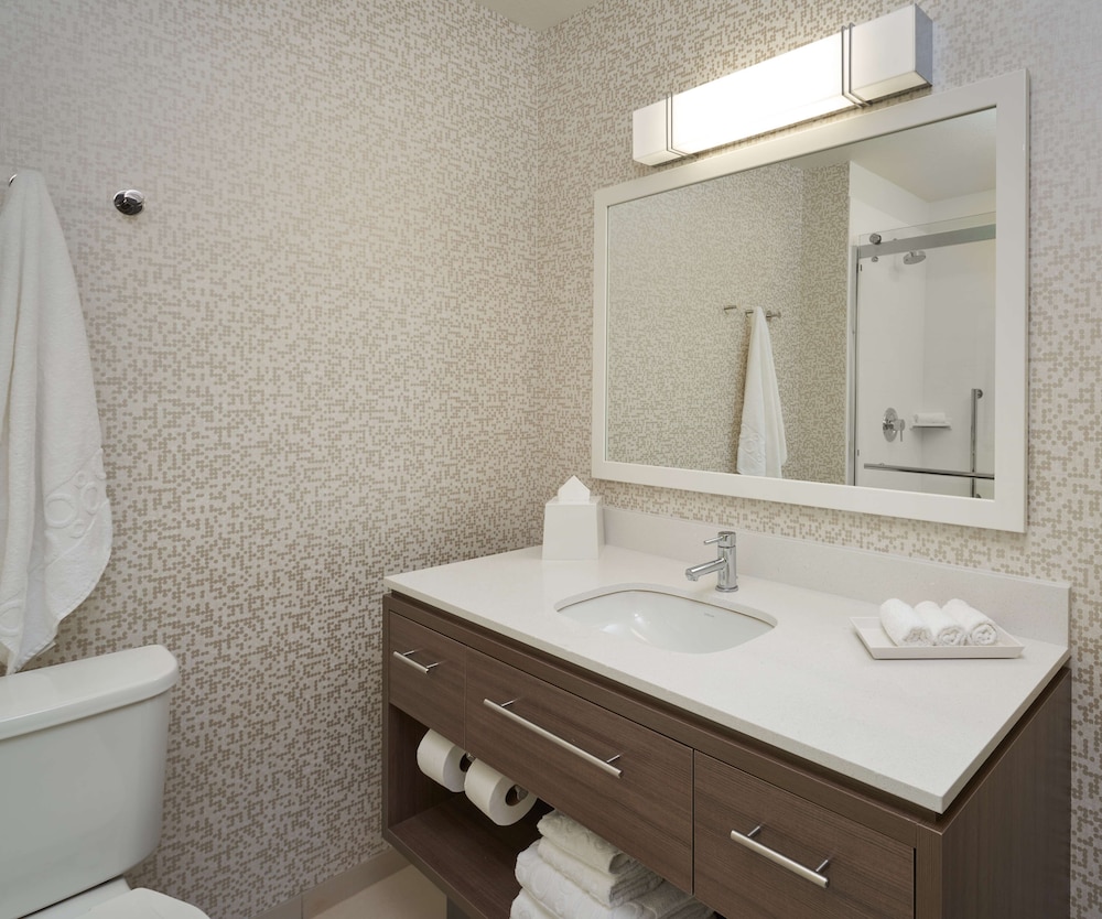 Home2 Suites by Hilton Ft. Lauderdale Downtown, FL — Hotel rooms in Fort Lauderdale, Florida