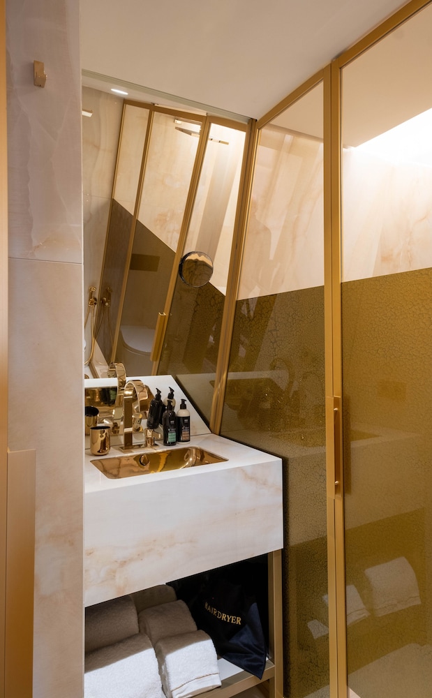 Madalena by The Beautique Hotels — Hotel rooms in Lisbon, Lisboa