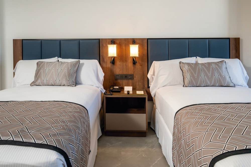 Hotel Riu Palace Kukulkan - Adults Only - All Inclusive — Hotel rooms in Cancun, Quintana Roo