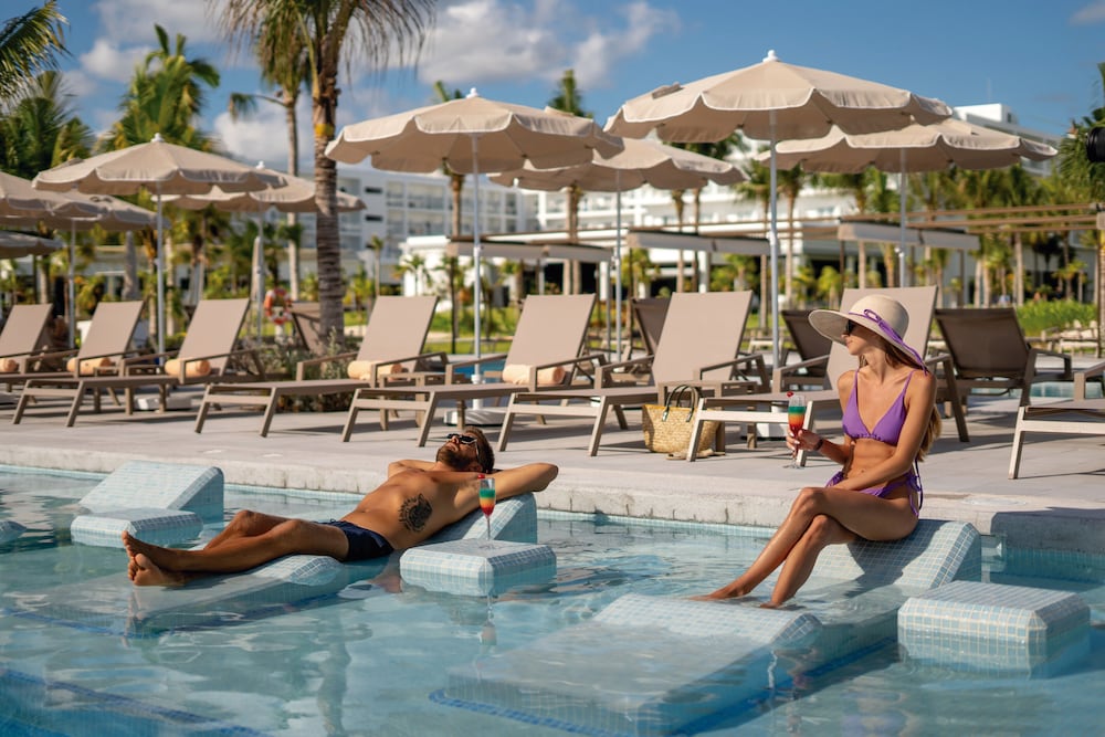 Hotel Riu Latino - Adults Only - All Inclusive — Swimming pool in Playa Mujeres, Quintana Roo