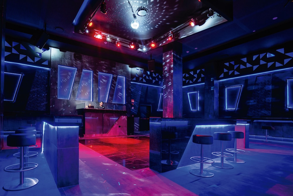 Hotel Riu Latino - Adults Only - All Inclusive — Restaurant & bars in Playa Mujeres, Quintana Roo