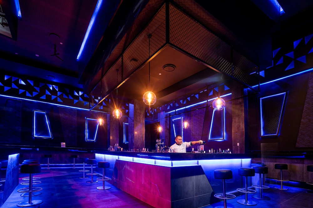 Hotel Riu Latino - Adults Only - All Inclusive — Restaurant & bars in Playa Mujeres, Quintana Roo