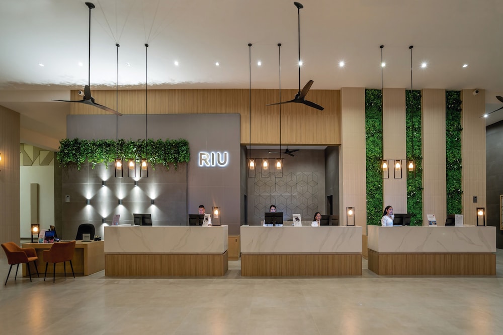 Hotel Riu Latino - Adults Only - All Inclusive — Hotel building in Playa Mujeres, Quintana Roo