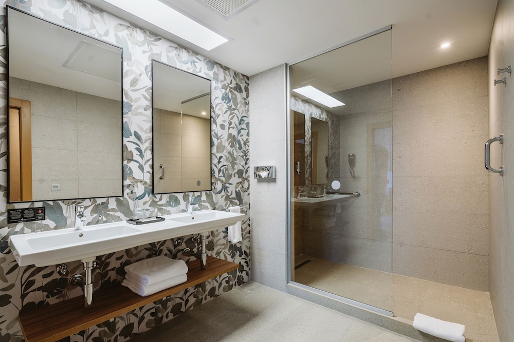 Hotel Riu Latino - Adults Only - All Inclusive — Hotel rooms in Playa Mujeres, Quintana Roo