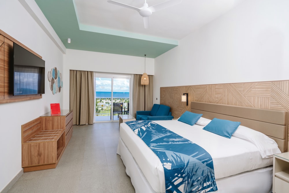 Hotel Riu Latino - Adults Only - All Inclusive — Hotel rooms in Playa Mujeres, Quintana Roo
