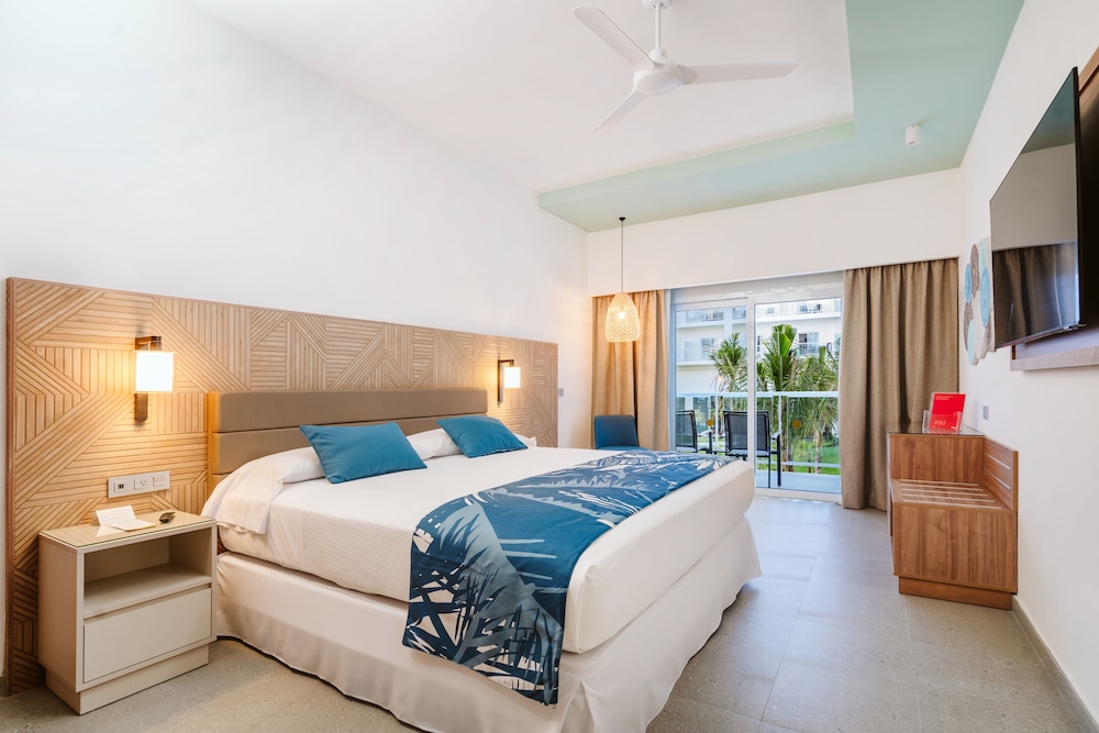 Hotel Riu Latino - Adults Only - All Inclusive — Hotel rooms in Playa Mujeres, Quintana Roo