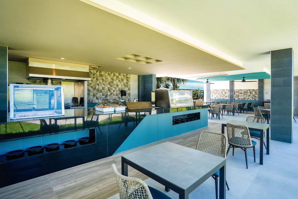 Hotel Riu Latino - Adults Only - All Inclusive — Restaurant & bars in Playa Mujeres, Quintana Roo