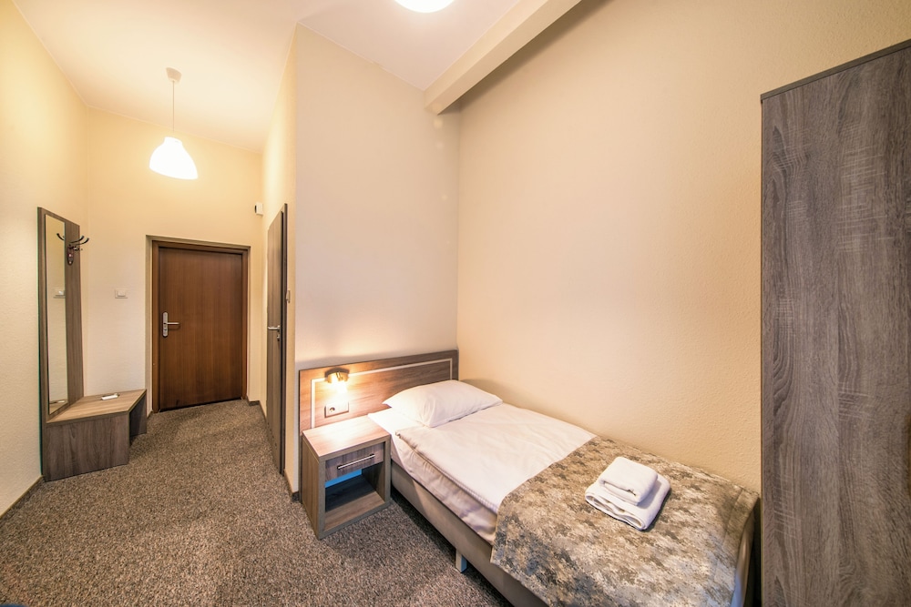Lothus Hotel — Hotel rooms in Wroclaw, Lower Silesia