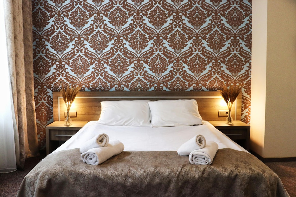 Lothus Hotel — Hotel rooms in Wroclaw, Lower Silesia